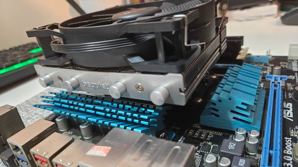 PC CPU AMD FX-8350 | RAM 16GB-DDR3 | Gráfica RX580 8GB