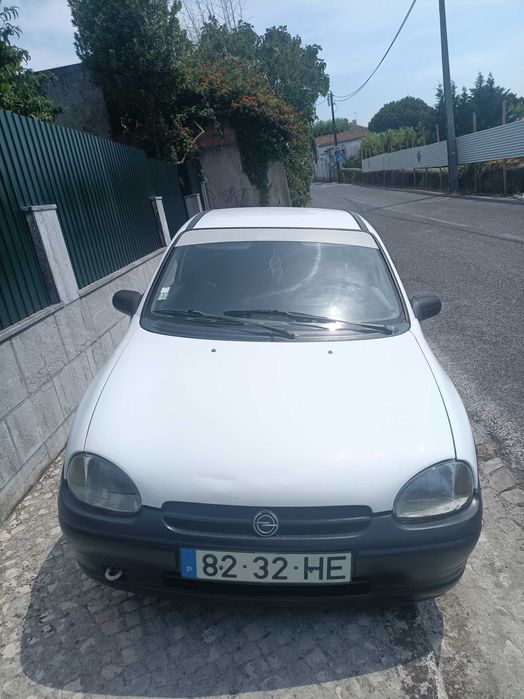 Opel Corsa B Comercial 1.7 de 1996 Branco