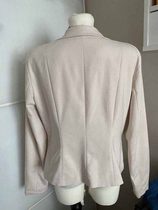 44 Beżowy Blazer Marynarka BB Klasyczna Do Pracy Elegancka