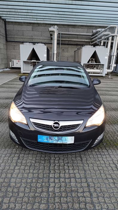 Opel Astra 1.7 CDTi Cosmo