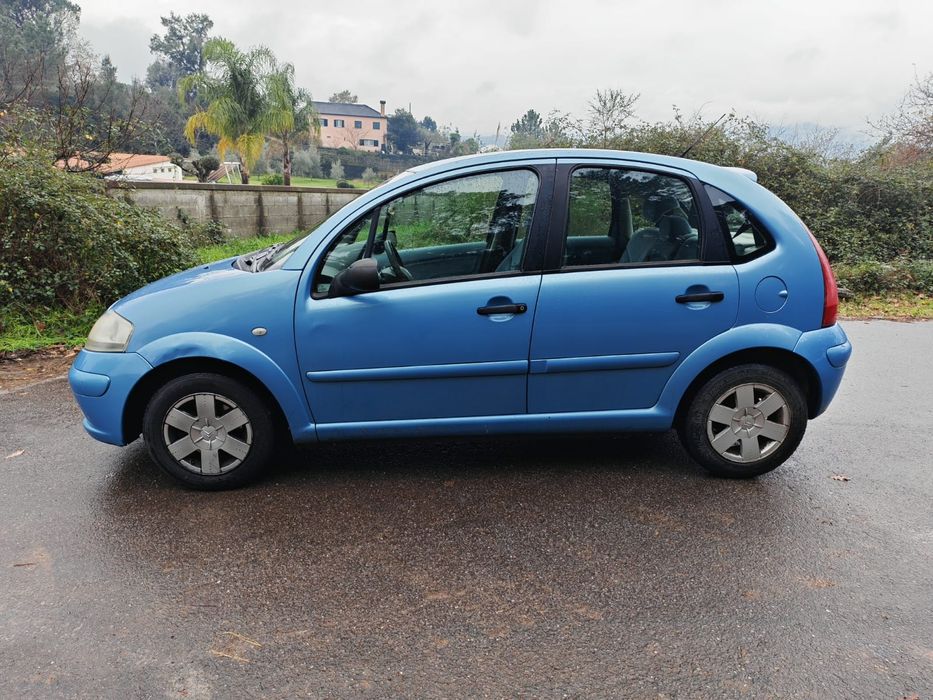 Citroen C3 Impecável cinco portas gasolina em promoção