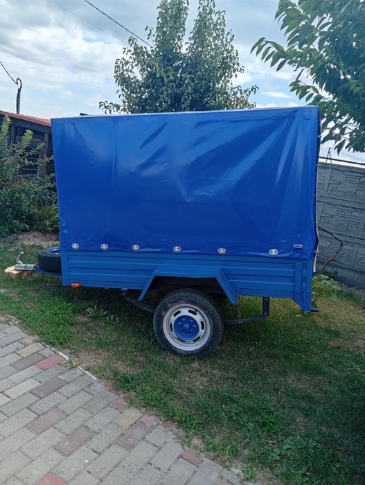 причіп легковий тентований