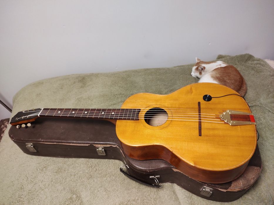 Gypsy jazz guitar Hans Hau lutnicza gitara elektroakustyczna CASE !!
