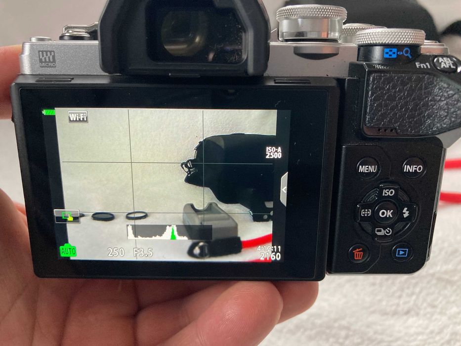 Olympus OM-D E-M10 Mark III + Olympus M.ZUIKO DIGITAL 14-42 mm