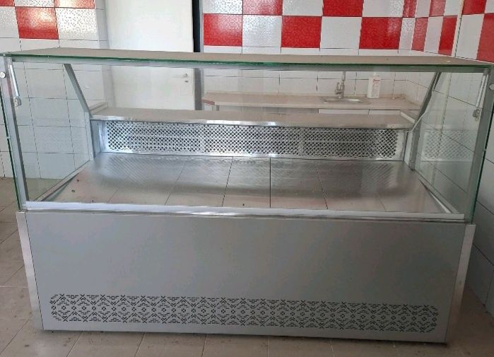 Холодильна вітрина Куб Технохолод, айстермо -1.3-1.5-2м