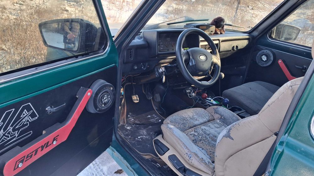 Продам авто ВАЗ НИВА 21214инжектор 2007