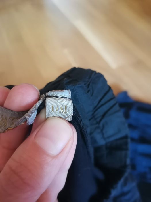 Piękna warstwowa spódnica L/XL