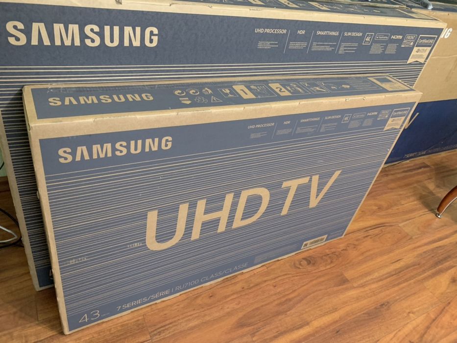 Продам телевизор Samsung Smart TV 43 дюйма новый