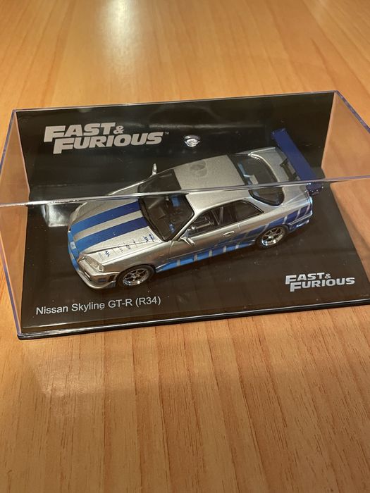 Nissan Skyline GT-R (R34) colécionavel