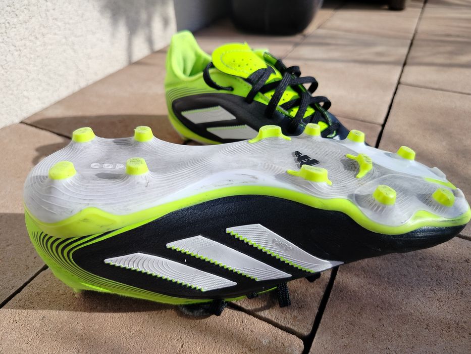 Buty piłkarskie korki Adidas Copa 33