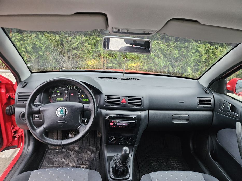 Продам Skoda Octavia 1.6 gaz