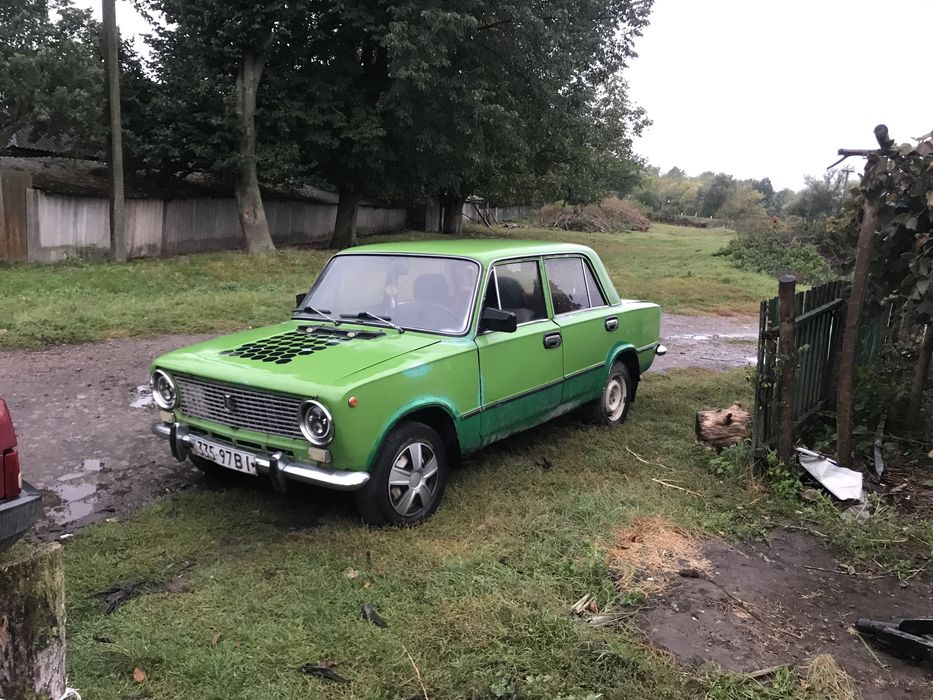 ваз 21011 продам