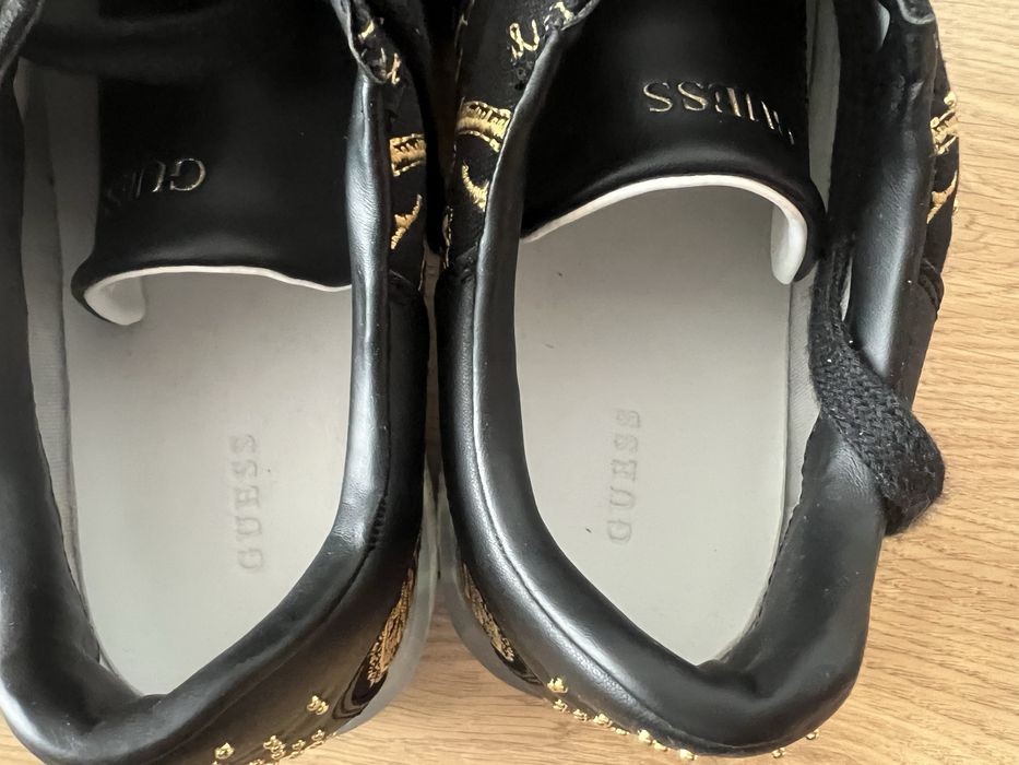 Guess 100 % orginalne Unisex