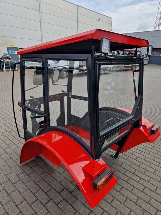 Kabina C360 C330 maska URSUS C-360 C-330 MTZ MF235 Bizon MF255 DOSTAWA
