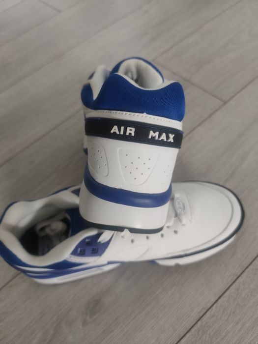 Tênis. Nike air max