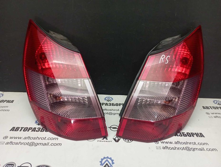 Фонарь задний правый/левый стоп RENAULT SCENIC 2 (2003-2009)