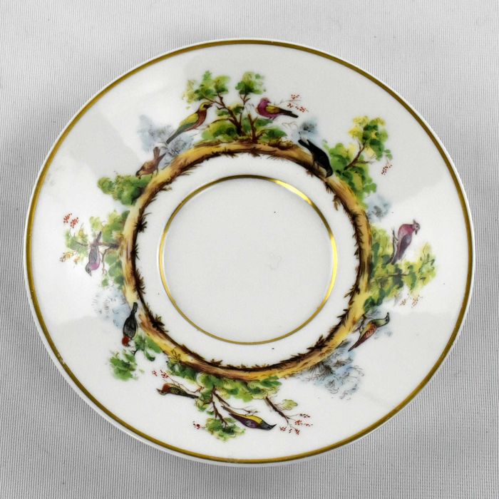 Pequena Terrina com base porcelana “A Arte da Mesa”