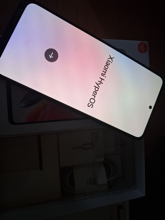 Redmi note 12 у хорошошому стані, у комплекті усе є завоцьке стан батареї чудовий ніде не битий усе рідне!