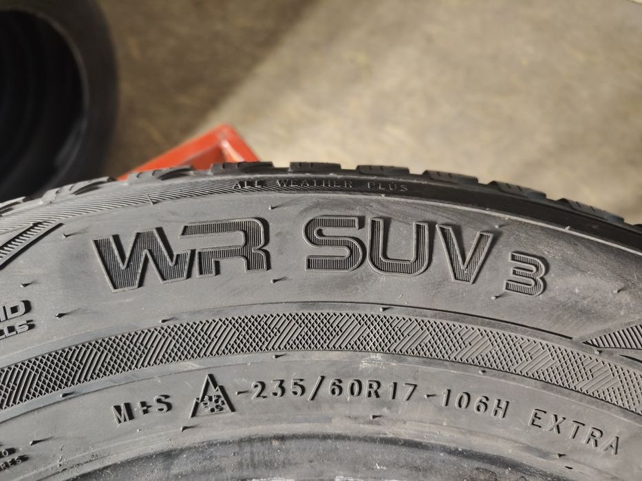 235/60R17 106H XL Nokian WR SUV 3           P2/S5
