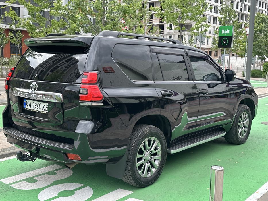 Toyota Land Cruiser Prado 2019