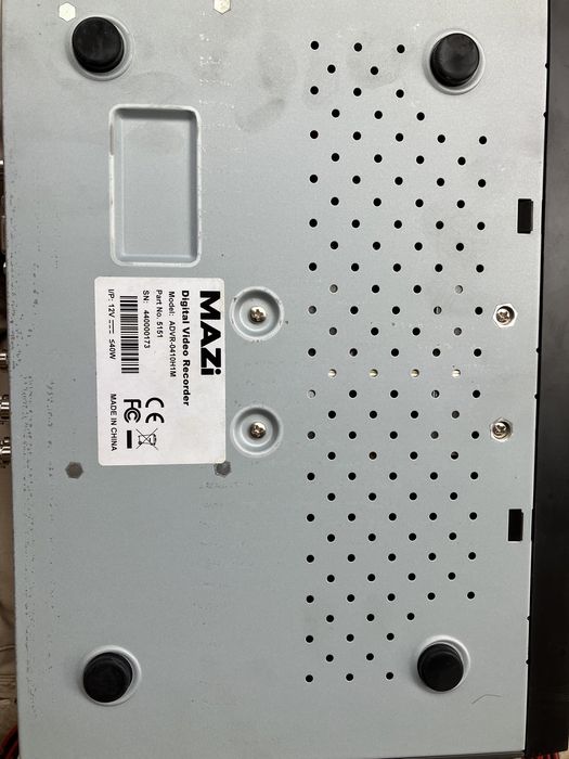 Câmeras de filmar+ gravador+cabos