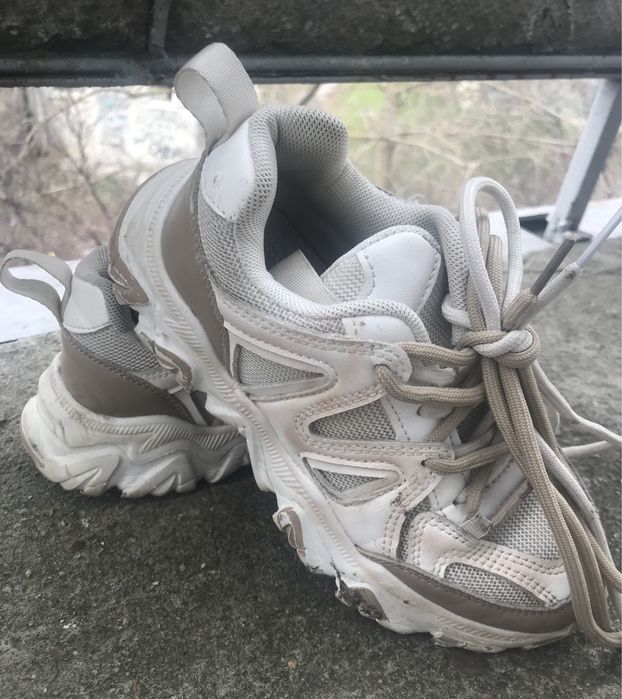 Кросівки на дівчинку 32