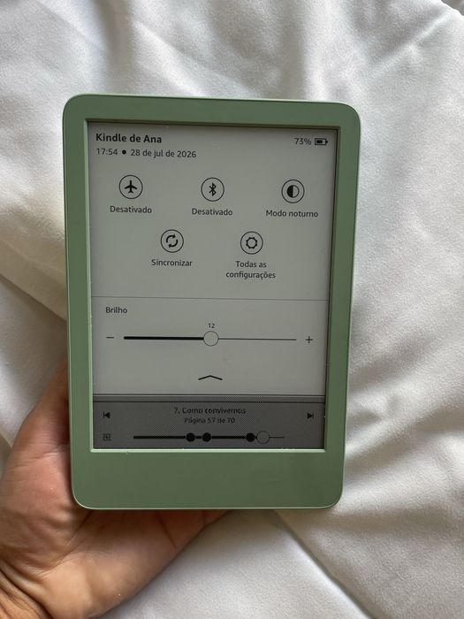 Kindle verde) + capa + caixa –