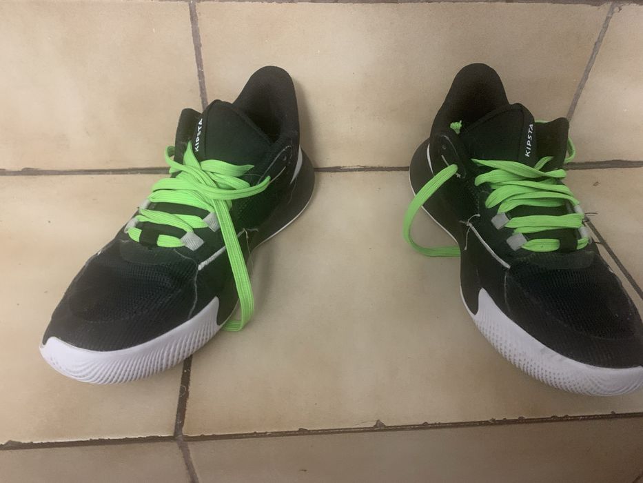 Buty Kipsta Tarmak Grip na hale lub koszykówki