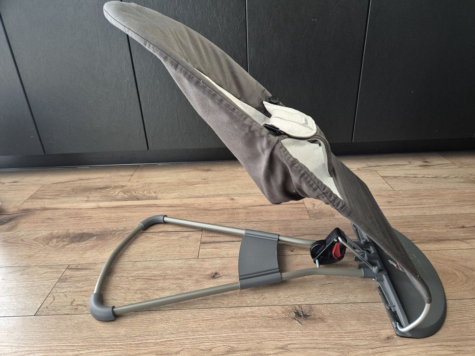 Leżaczek bujaczek Baby Bjorn