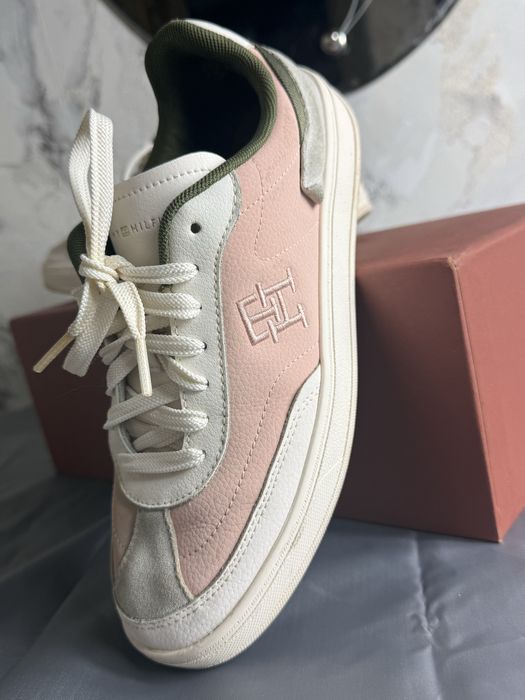 Женские кеды Tommy Hilfiger,
