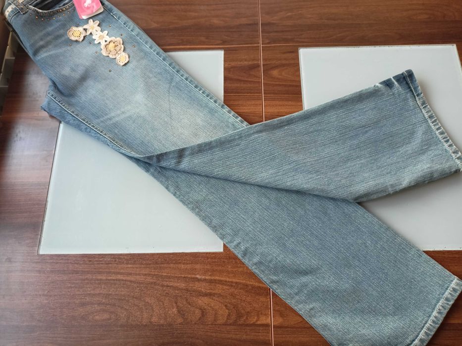 ESCADA cudowne jeansowe dzwony 36 NOWE