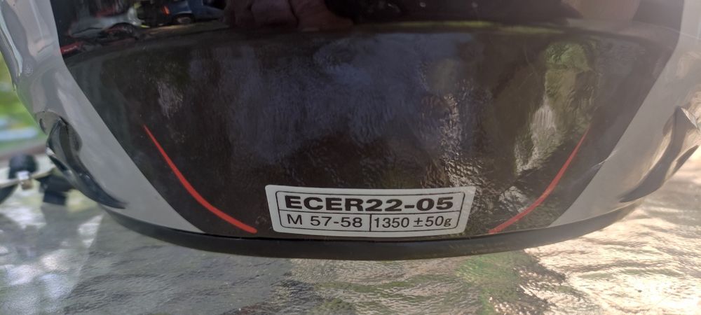 Kask crossowy M R S mało używany