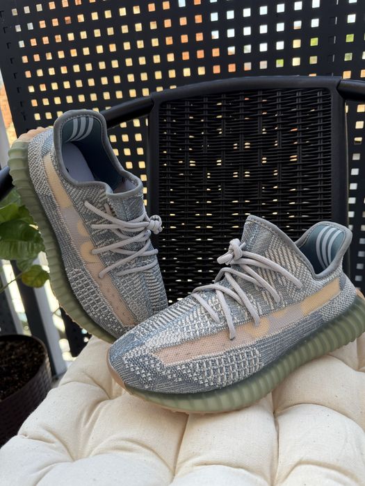 Чоловічі кросівки adidas Yeezy Boost 350 V2 нові