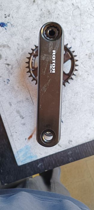 Pedaleira ROTOR com prato de 32 furos