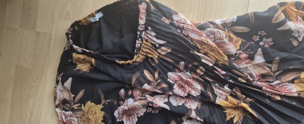 Reserved M plisowana spódnica maxi
