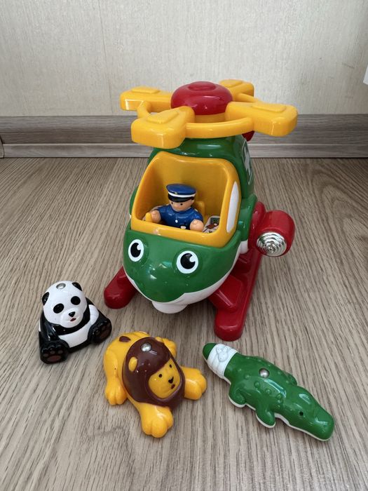 Іграшка гвинтокрил вертоліт Harry Wow toys  з фігурками