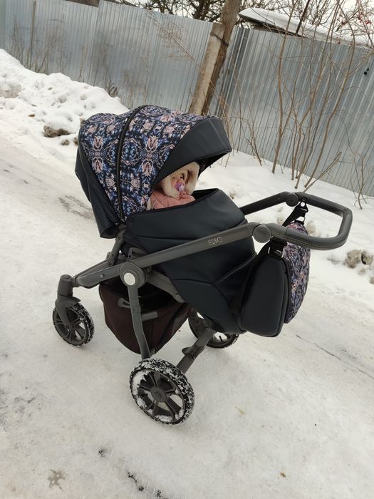 Коляска 3в1 Roan Esso