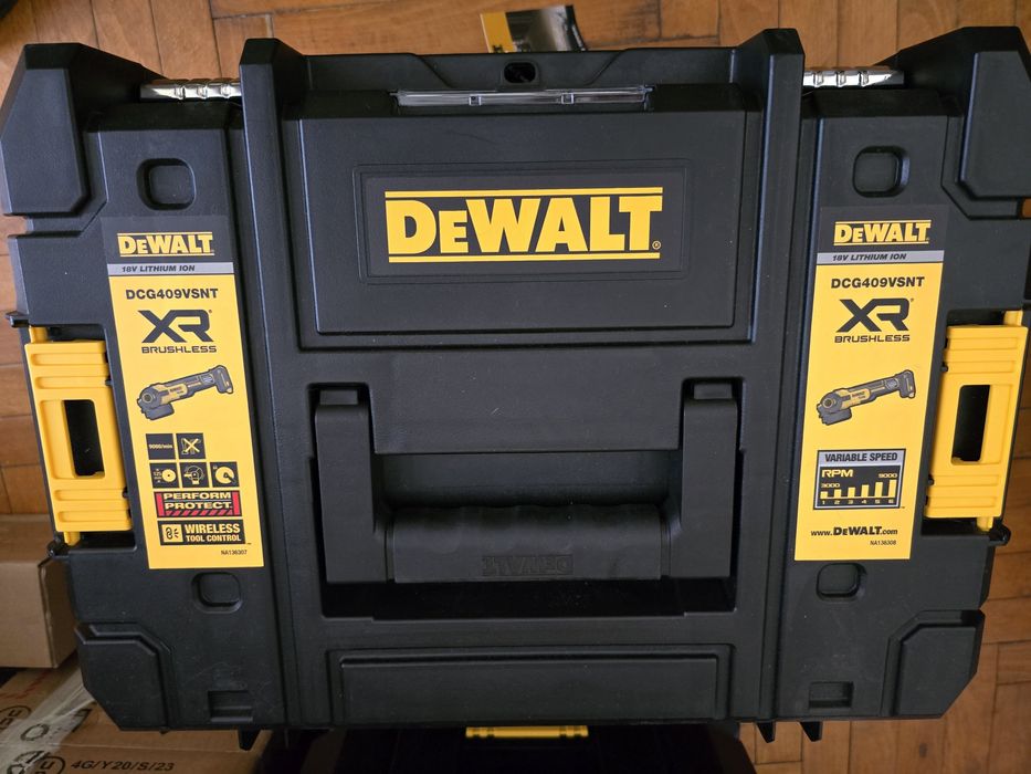 Dewalt кейс до болгарок dcg405/413/414/416/409/418