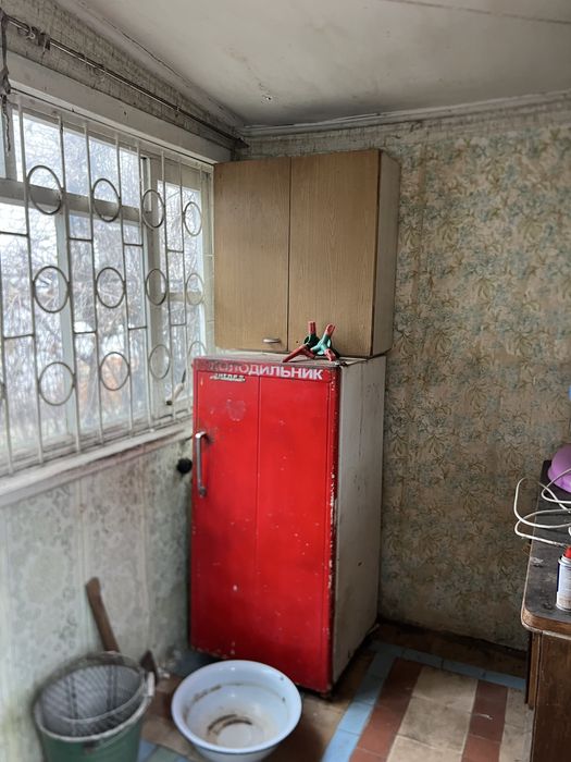 Сдам свой дачний домик в городе  рядом с 6  Больницей. Можно под склад