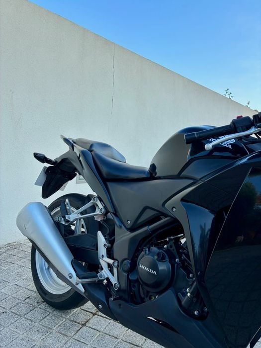 Honda  CBR 250 R
