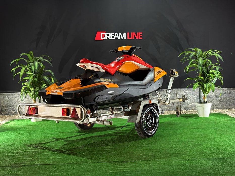Sea-doo Spark - Com reboque