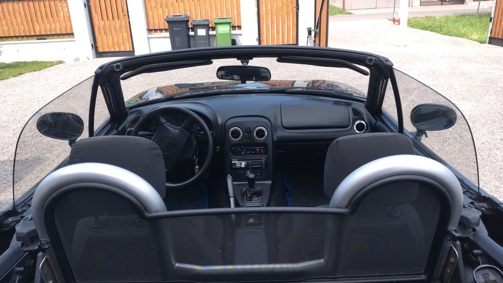 Mazda MX5, wyjątkowo zadbana, rocznik 1996.