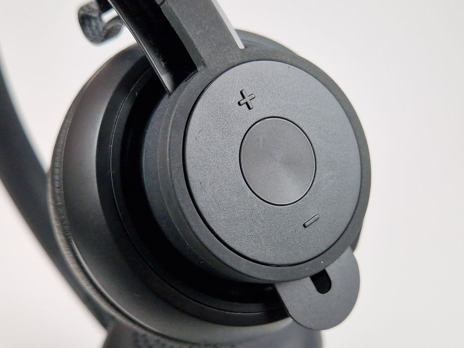 Навушники Logitech Zone Wireless UC (981-000797) з Bluetooth адаптером