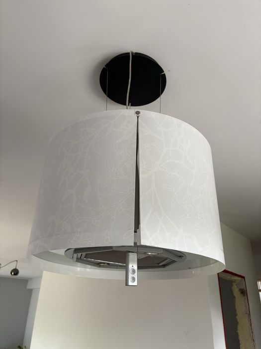 Okap firmy Ikea z oświetleniem