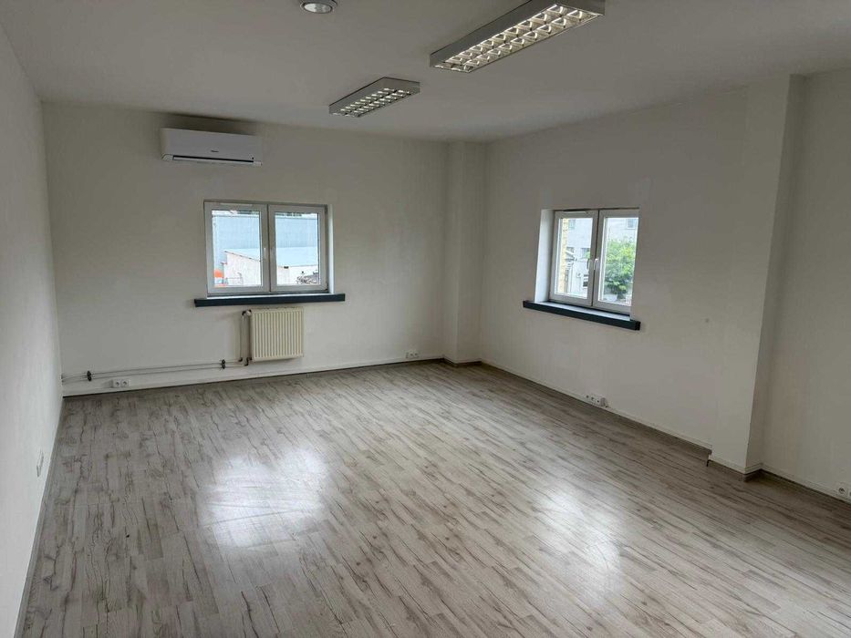 Biura na wynajem - powierzchnie biurowe od 30 m2.