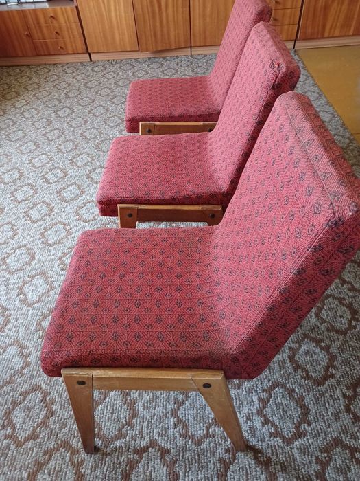 3 krzesła prl (150 zł)