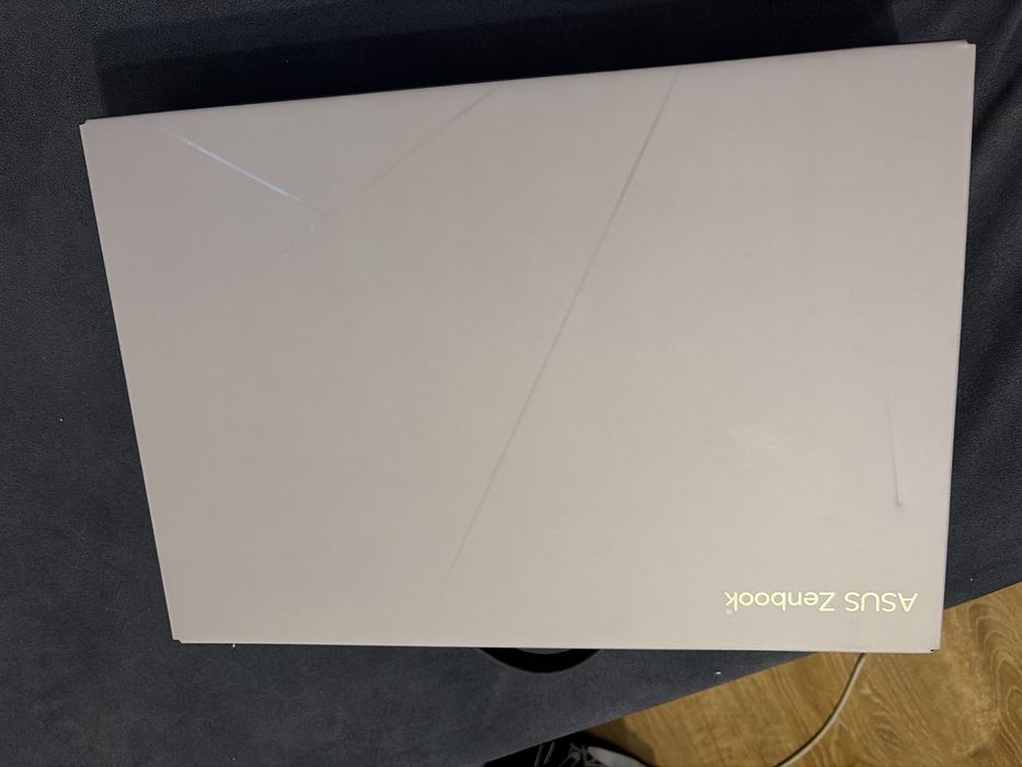 ASUS Zenbook 14 OLED (UX3405)
