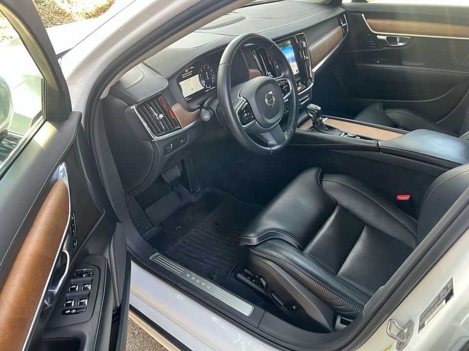2019 Volvo S90 T6 INSCRIPTION