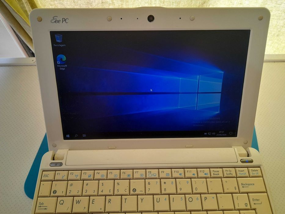 portatil muito bonito para estudar ou trabalhar, como novo.