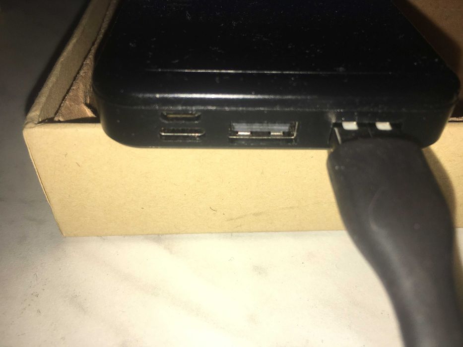 лучший подарок power bank повер банк 10000 мАЧ новый, качество ДЁШЕВО